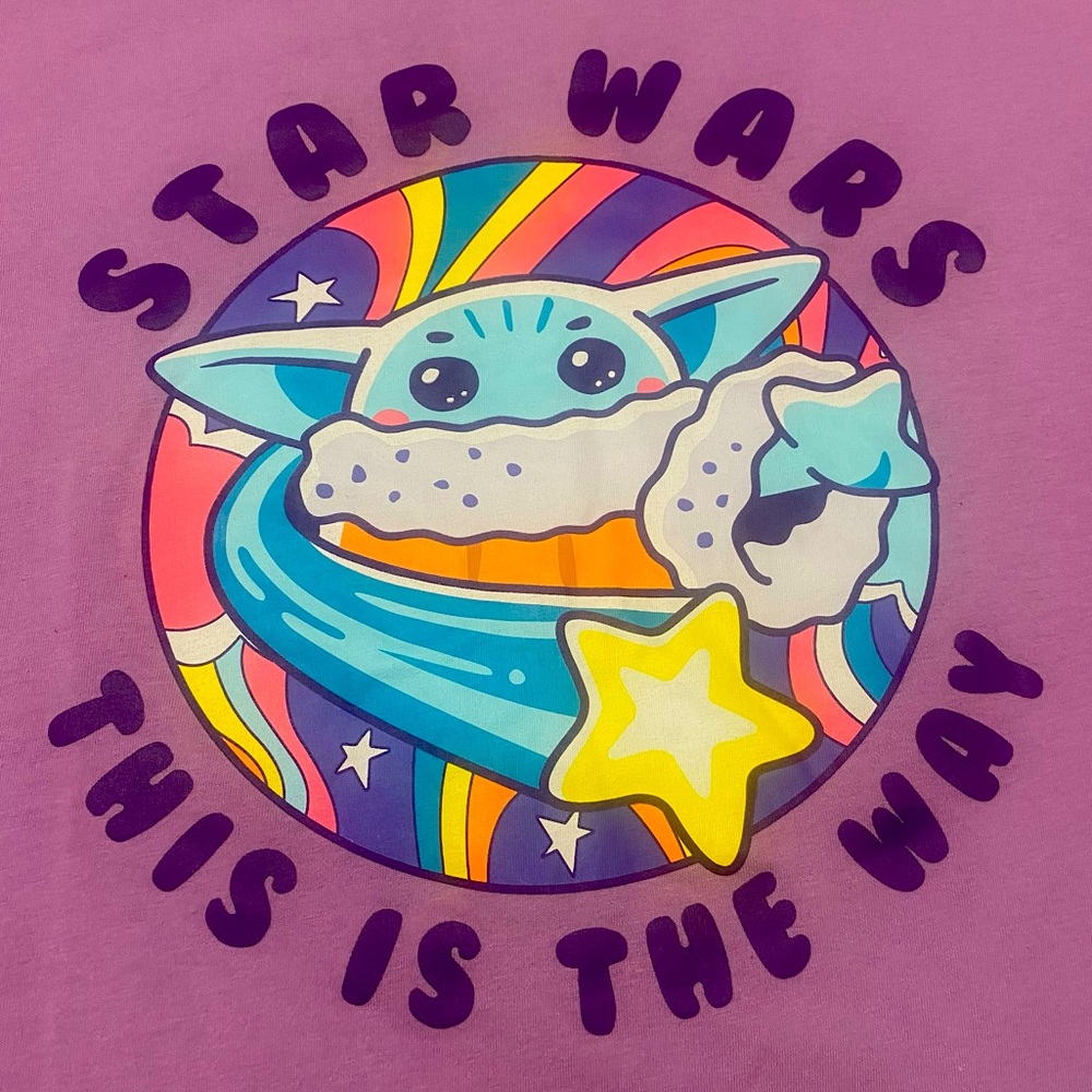 Pastel kawaii baby yoda Star Wars graphic T